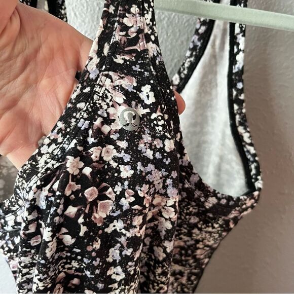 Lululemon Cool Racerback II
Floral Spritz Multi - Picture 8 of 8